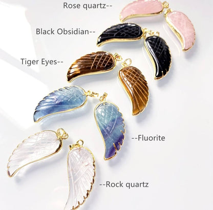 Nye MiCCI Design Angel Wings Necklace., Gold Electroplated - 5 stentyper