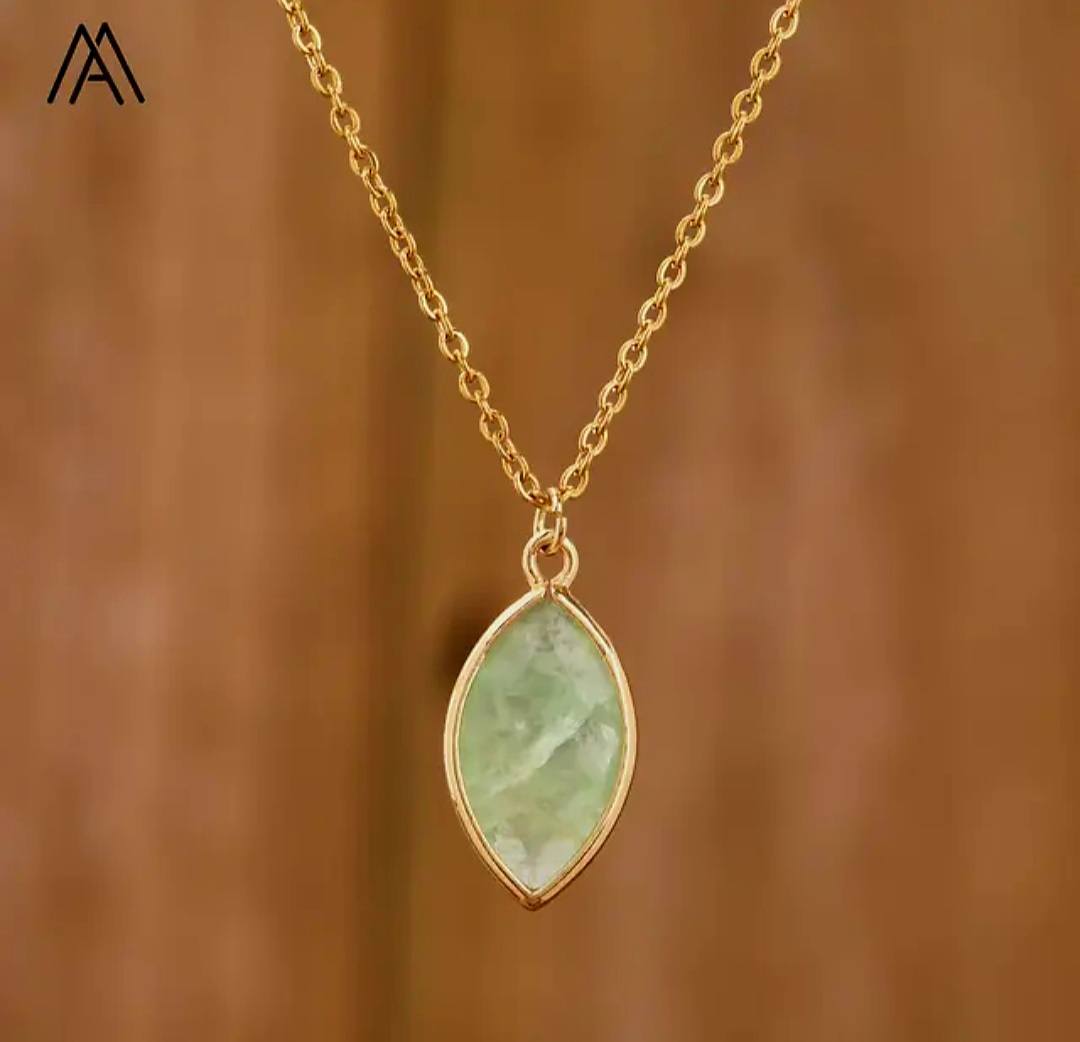 Nytt MICCI Design Oval Stone Kjede, 18K Goldplated, Green Fluorite