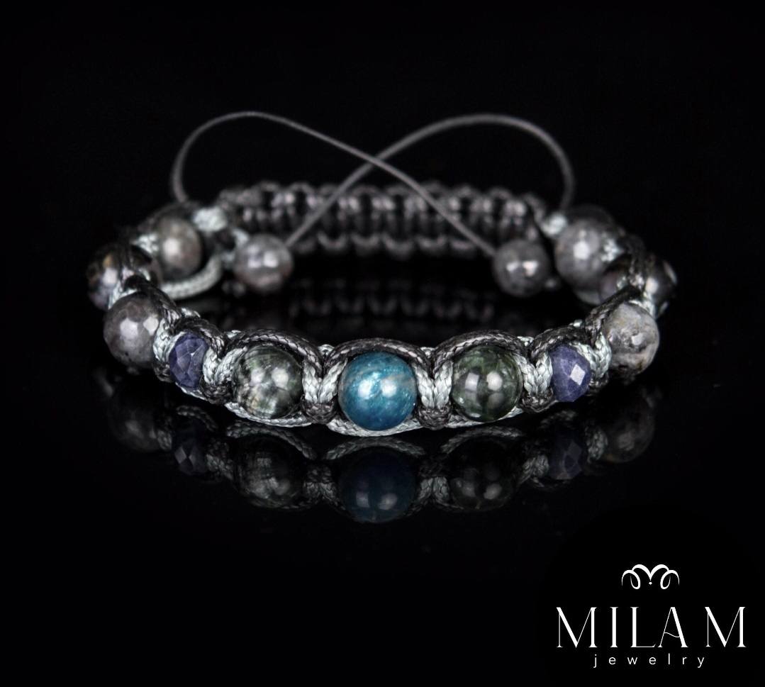 New 2025 Design / Trendy og Exclusivt Shambhala Armbånd - Men & Woman bracelet w/Apatite, Sodalite, seraphinite, black moonstone