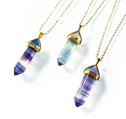 Vakre, Fluorite Rainbow Pendelanheng ca. 40x10mm m/kjede, Goldplated