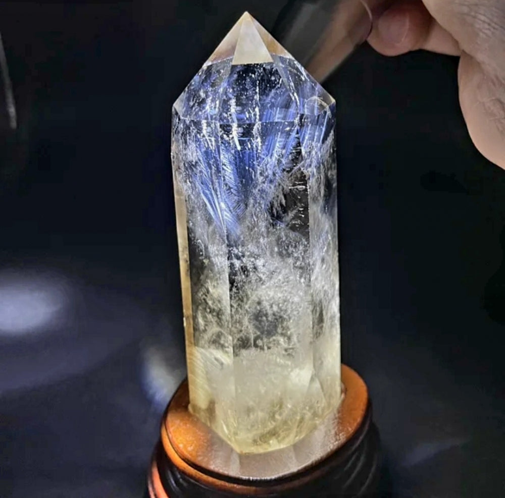 Blue Needle Clear Quartz " Blue Angel Wings" Towers  - High Quality, ca. 15 - 18cm,  800gram - 1kg  med LED Trebase
