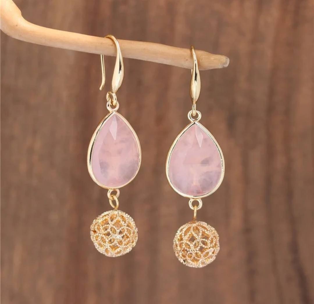 Elegante BOHEMIAN øredobber i Tear Drop Design m/krok, Goldplated - Rose Quartz