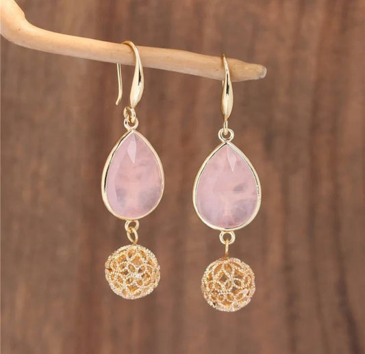 Elegante BOHEMIAN øredobber i Tear Drop Design m/krok, Goldplated - Rose Quartz