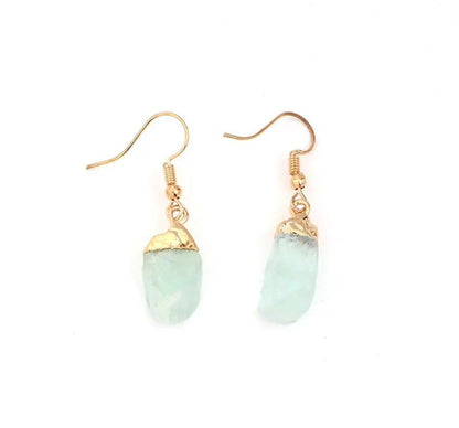 Elegante og enkle øredobber i Ice Cube Drop Design m/krok, Goldplated - RAW GREEN FLUORITE, Small Size