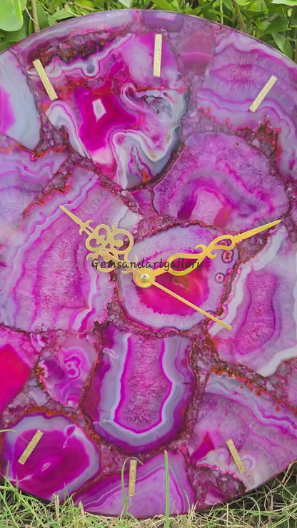 Vakker og eksklusiv PINK AGATE veggklokke, Gold Electroplated, 25cm