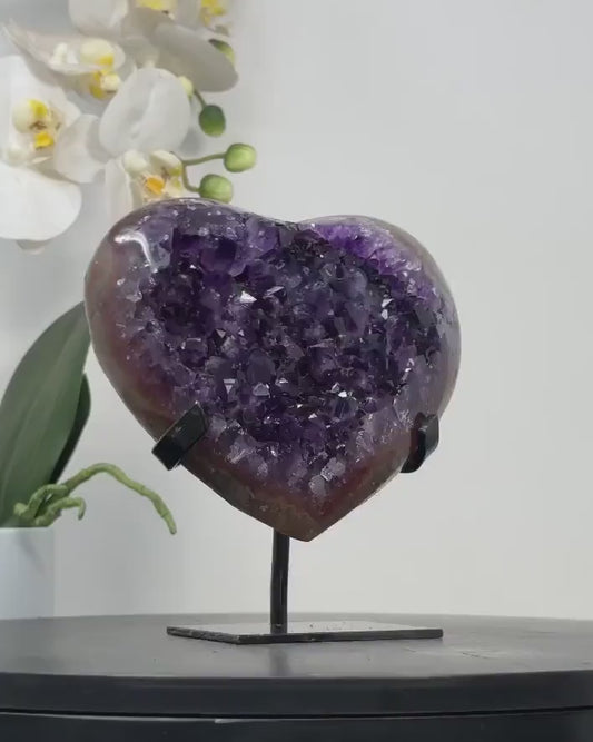 Beautiful Deep Purple Uruguayan Amethyst Stone Heart Carving, Unique Piece, HST0267, 1kg - 13.5cm