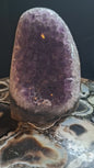 MÅNEDENS UTVALGTE / Natural ARTIGA Uruguay Amethyst Cathedral Geode, ca. 13cm - 1.6kg