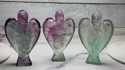 Medium stor Fluoritt Regnbue Engel , ca 14cm, 300 gram