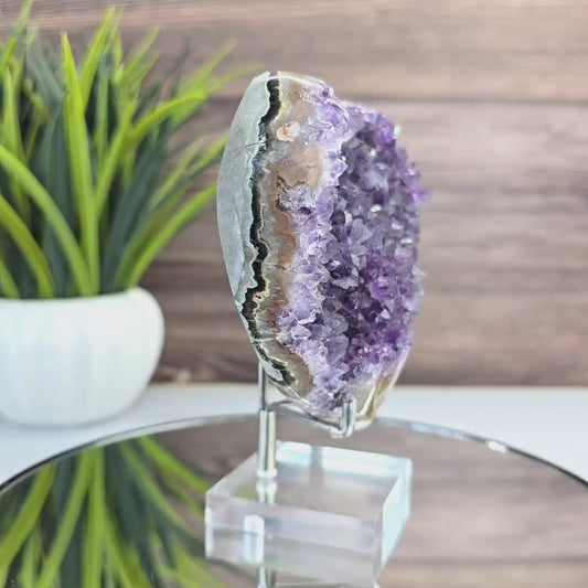 Amethyst Heart Geode – Natural Purple Crystal Decoration & Positive Energy, ca 11cm - 551gram