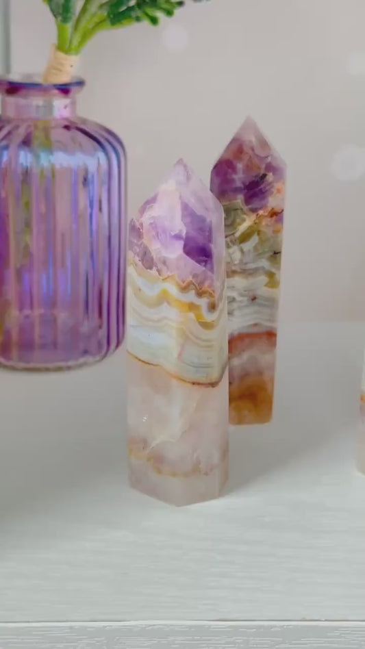 Vakker og sjelden A+ Brazilian Ametyst Crazy Lace Tower 12 - 15cm