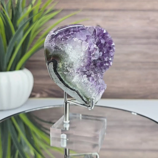 Amethyst Heart Geode with Agate Bands – Medium Purple Uruguayan Crystal for Home Decor, ca. 9cm - 431gram