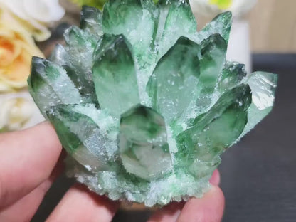 Large Grønn mineralkvarts Cluster krystalldekorasjon, ca. 700gram