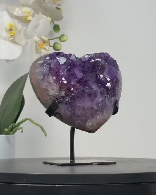 Stunning Natural A+ grade Amethyst Crystal Heart, Unique Piece, HST0259, 1kg - 14,5x 12.5cm