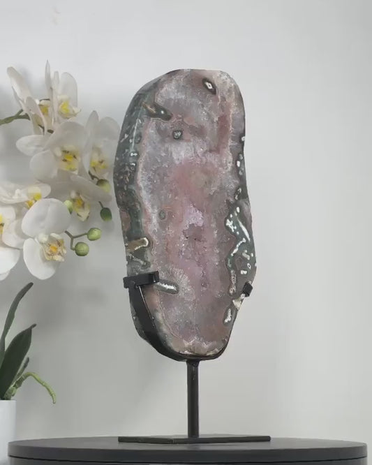 Beautiful Natural Large Pink Ametyst Quartz Crystal Slice, Stand included - MWS2332, 34.5 x16cm