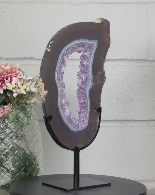Agate Slice Portal with Amethyst Center on Stand – Home Decor Crystal - MWS2670, 40x19cm w/stand