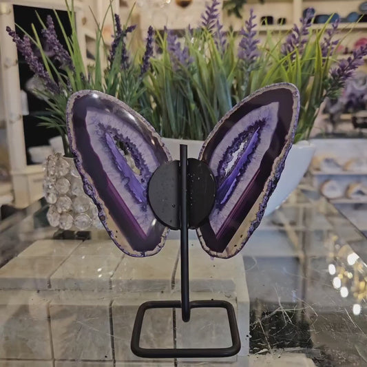 Unique XL Purple  Agate Brazilian Butterfly w/Stand, 17.5cm x 13cm
