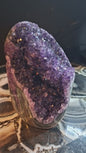 MÅNEDENS UTVALGTE / Natural ARTIGA Uruguay Amethyst Cathedral Geode, ca. 11cm - 850gram