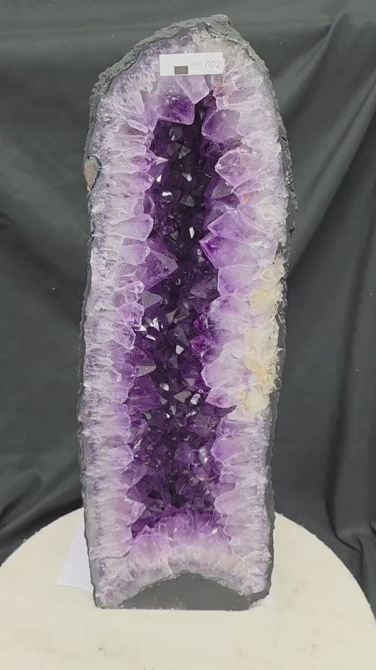 Tall Amethyst Crystal Geode 1102 Premium Queen Grade 17.01kg – H51xW18xD15cm