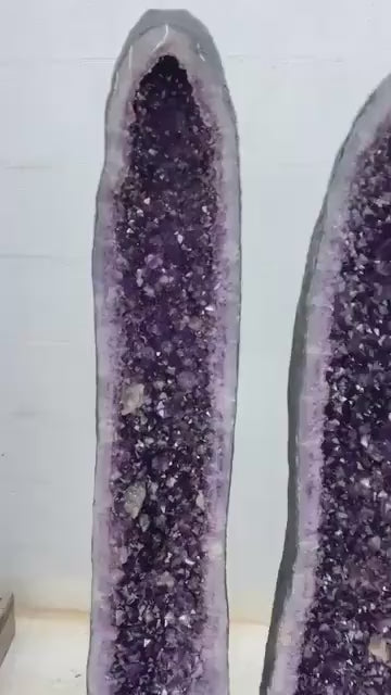 KAMPANJE HIGH QUALITY PREMIUM AMETYST GEODE - Inntil 40% OFF + Fri Frakt - 134cm Høy - 78Kg Totalt. mined in Brazil