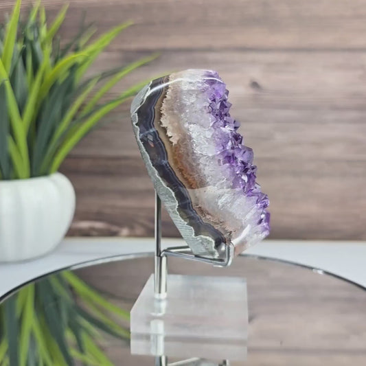 Amethyst Heart Geode – Natural Purple Crystal Decoration with Positive Energy, ca 10cm - 524gram