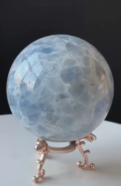 Skyblue Calcite Krystallkule , 70mm - 80mm