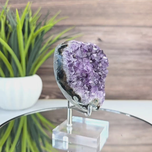 Amethyst Heart Geode – Natural Purple Crystal Decoration with Positive Energy, ca 10cm - 336gram