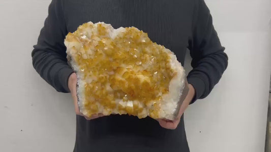 Superflott og stort World Class Brazilian Citrine ( Heated ) Cluster med stativ , ca, 26x24cm - 5kg