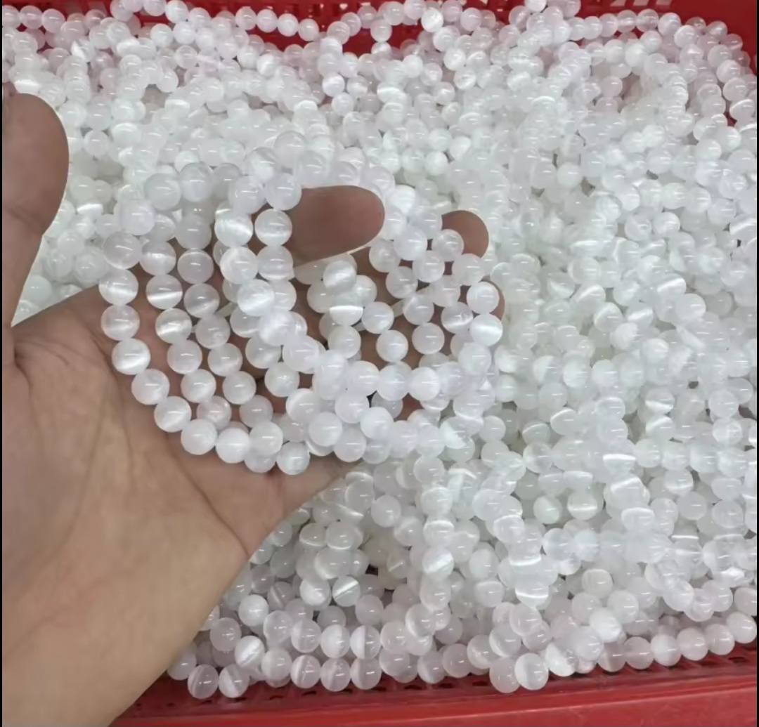 Enkelt og fleksibelt steinarmbånd, SELENITE 8mm