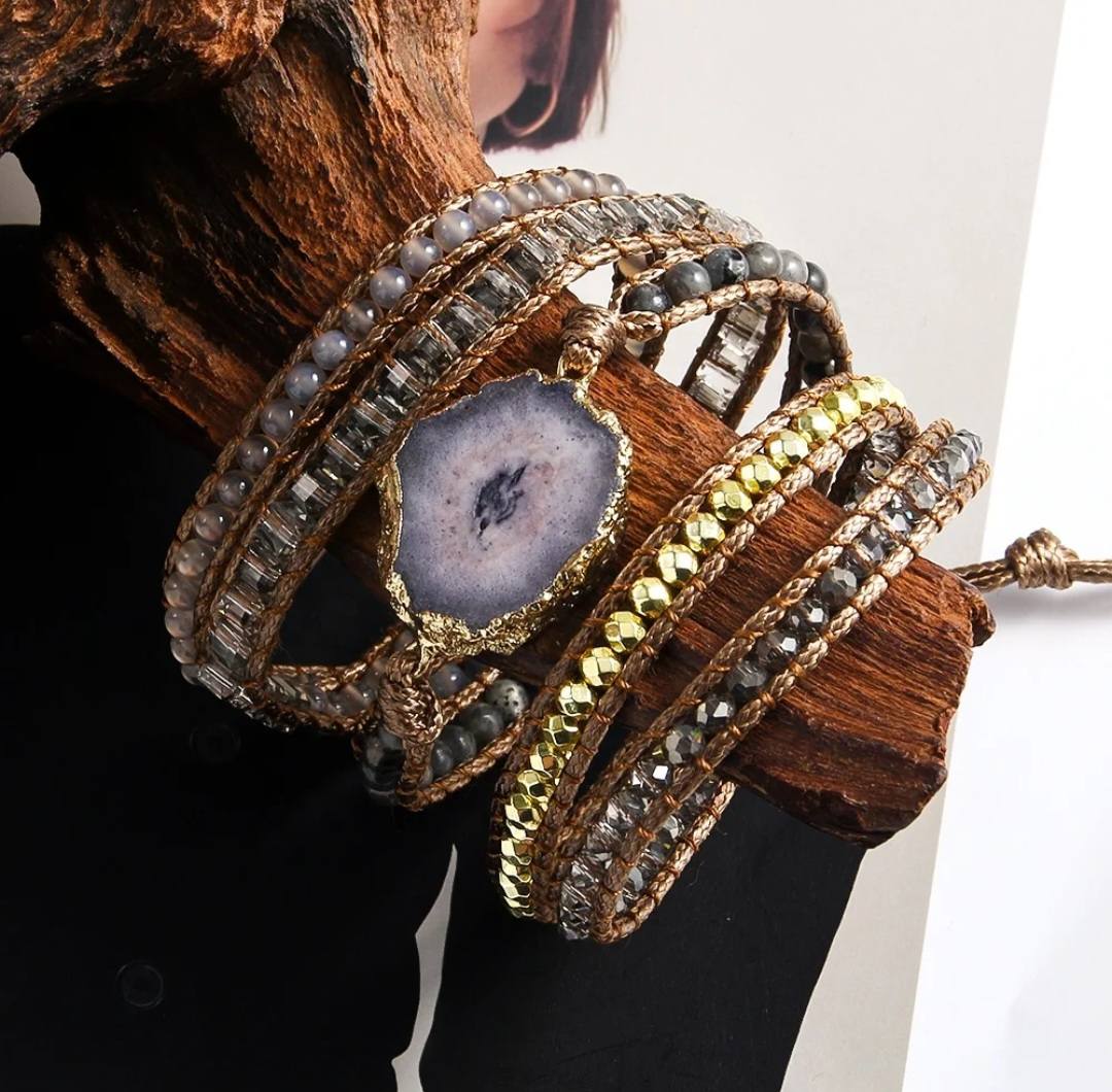 NYHET 2025 ! BOHO WRAP BRACELET 5 rader armbånd med Lilla Solar Quartz