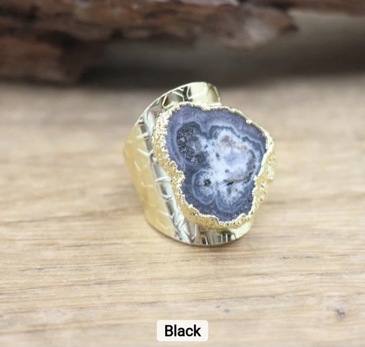 Fashion Ring natural Solar Black Quartz, Gold Electroplated, Justerbar