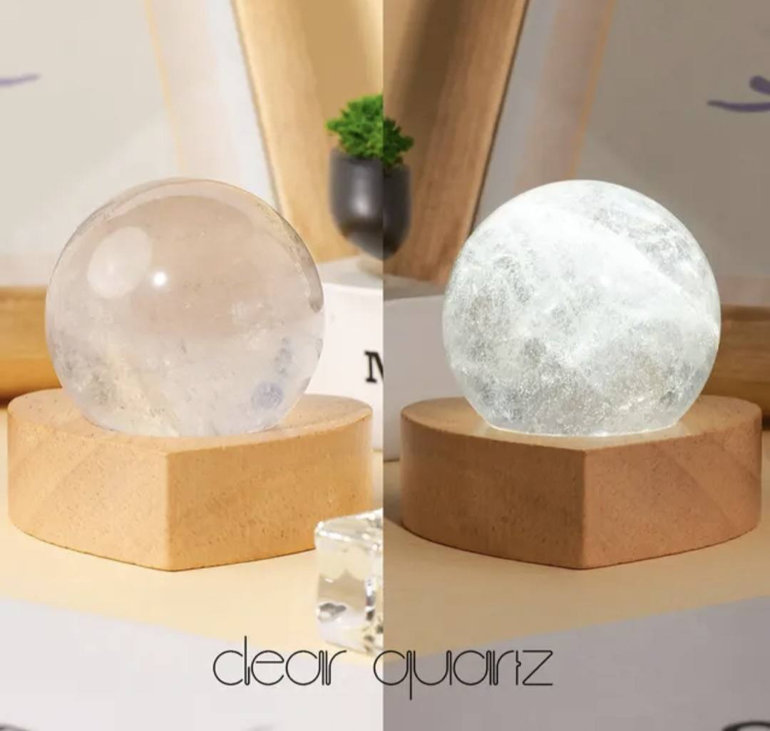 Nye, Led Crystal Sphere Quartz decorlamper...Clear Quartz Cluster, 6cm m/4cm Kule inkl. trebase