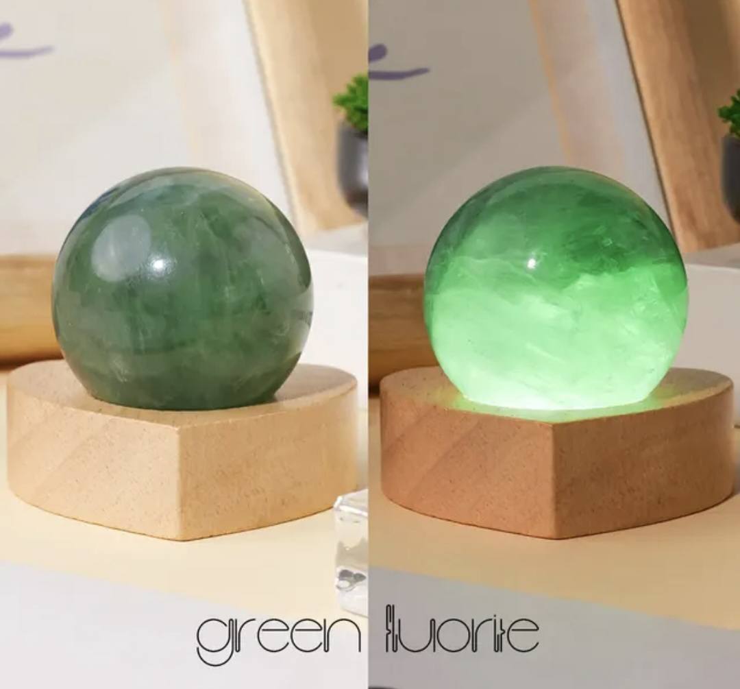 Nye, Led Crystal Sphere Quartz decorlamper... Green Fluorite Cluster, 6cm m/4cm Kule inkl. trebase