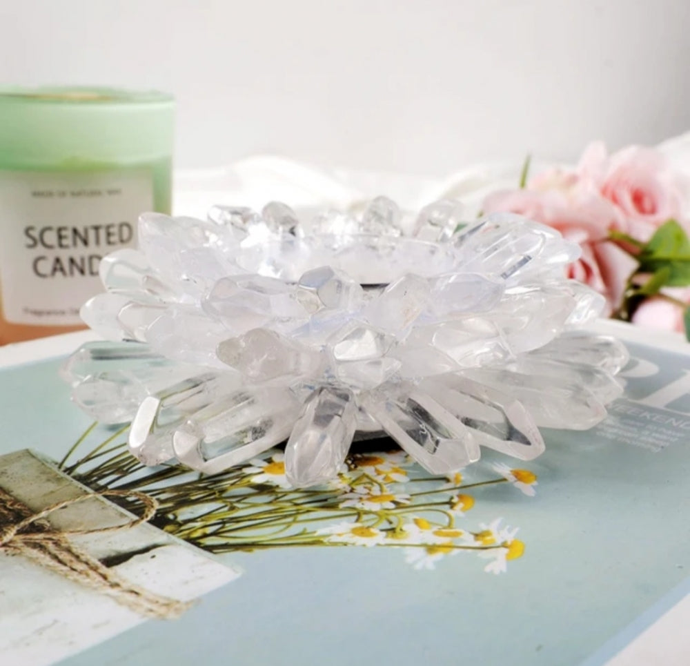 Vakker Clear Quartz Flower Cluster Telys krystalldekorasjon m/innvendig glass, ca. 10cm