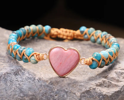 Enkle og vakre Chambhala 2 rader armbÅnd m/ Hjerteformet Rhodocrosite sten og smÅ turkise stener ( justerbart )