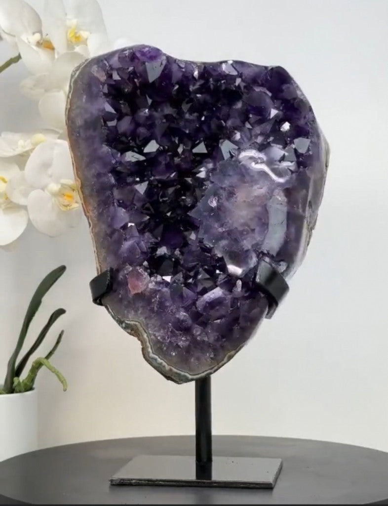 Large Natural Amethyst Stone Specimen, A+ Grade Crystals - MWS1496, 5.23kg - 30.5x19cm