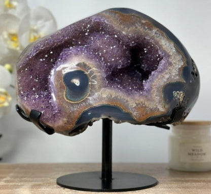 Beautiful Amethyst & Agate Stone Geode - 21.5x20.5cm - 3.7kg, MWS1503