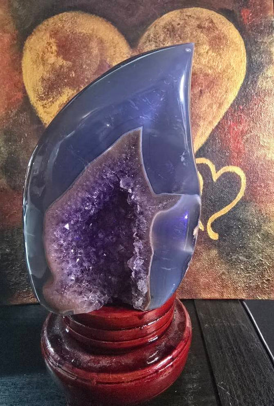 MÅNEDENS UTVALGTE / Natural Uruguay Amethyst Agate & Jasper Stone Flame Carving, 13x8cm - FST0157