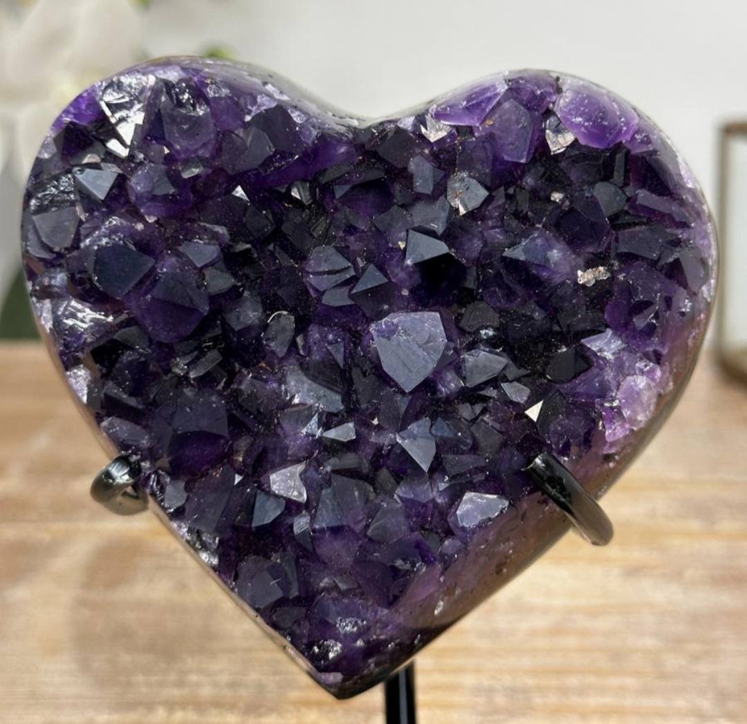 Deep Purple Uruguayan Amethyst Heart Carving - HST0238, 12.5x9cm - 650gram
